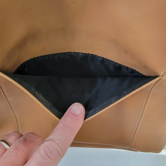 Guess - Silver G Shoulder Bag - Picture 11 of 13